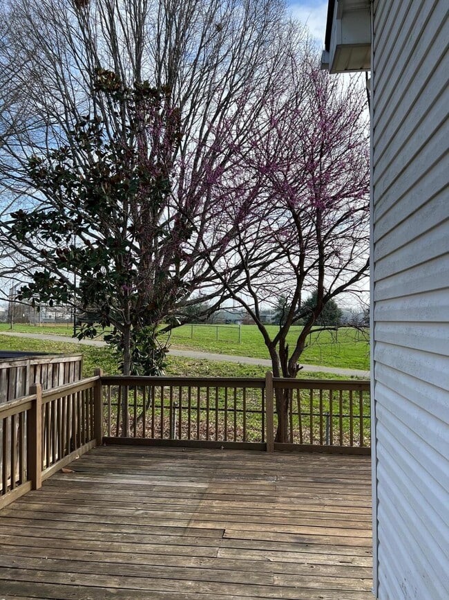 Building Photo - 316 Sandwood Pl