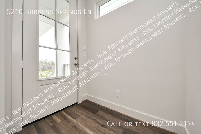 Building Photo - 5210 Burress Springs Ln