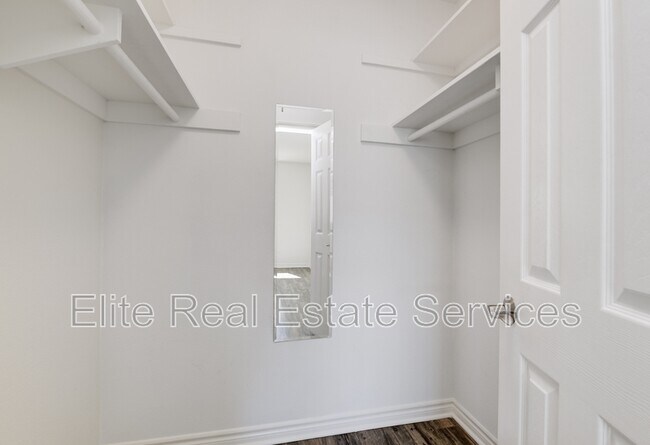 Building Photo - 4737 34th St