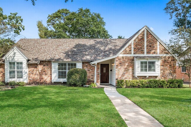 Primary Photo - 10170 Hanka Dr