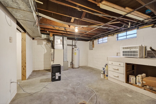 Building Photo - 1721 Woodruff Place Cross Dr