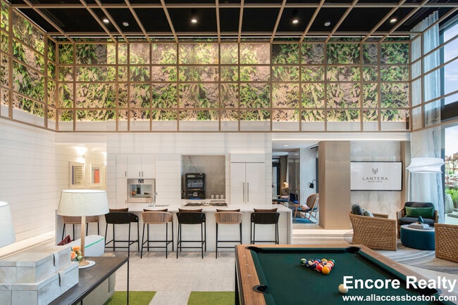 Building Photo - 125 Guest St