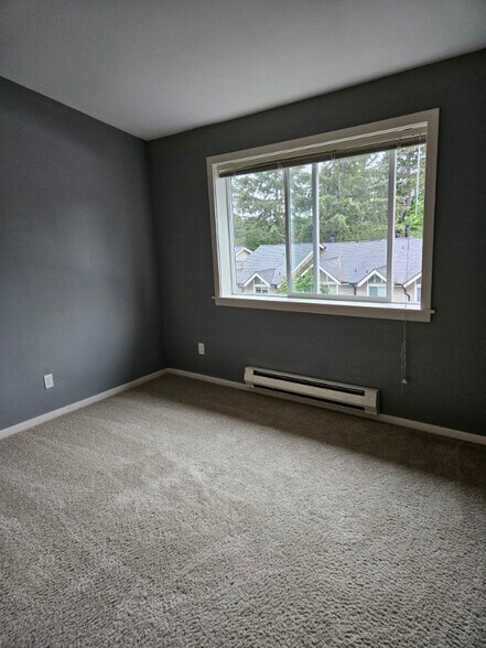 Building Photo - 16101 Bothell Everett Hwy