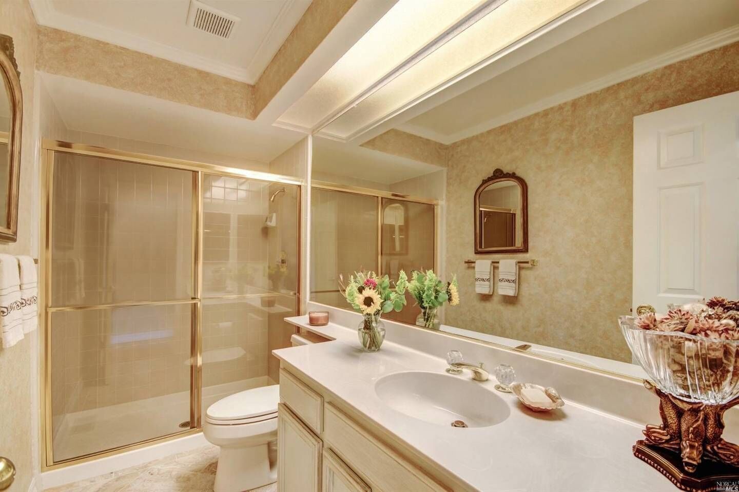 Building Photo - 352 Troon Ct