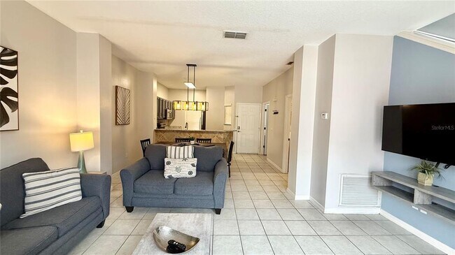 Building Photo - 8517 Bay Lilly Loop