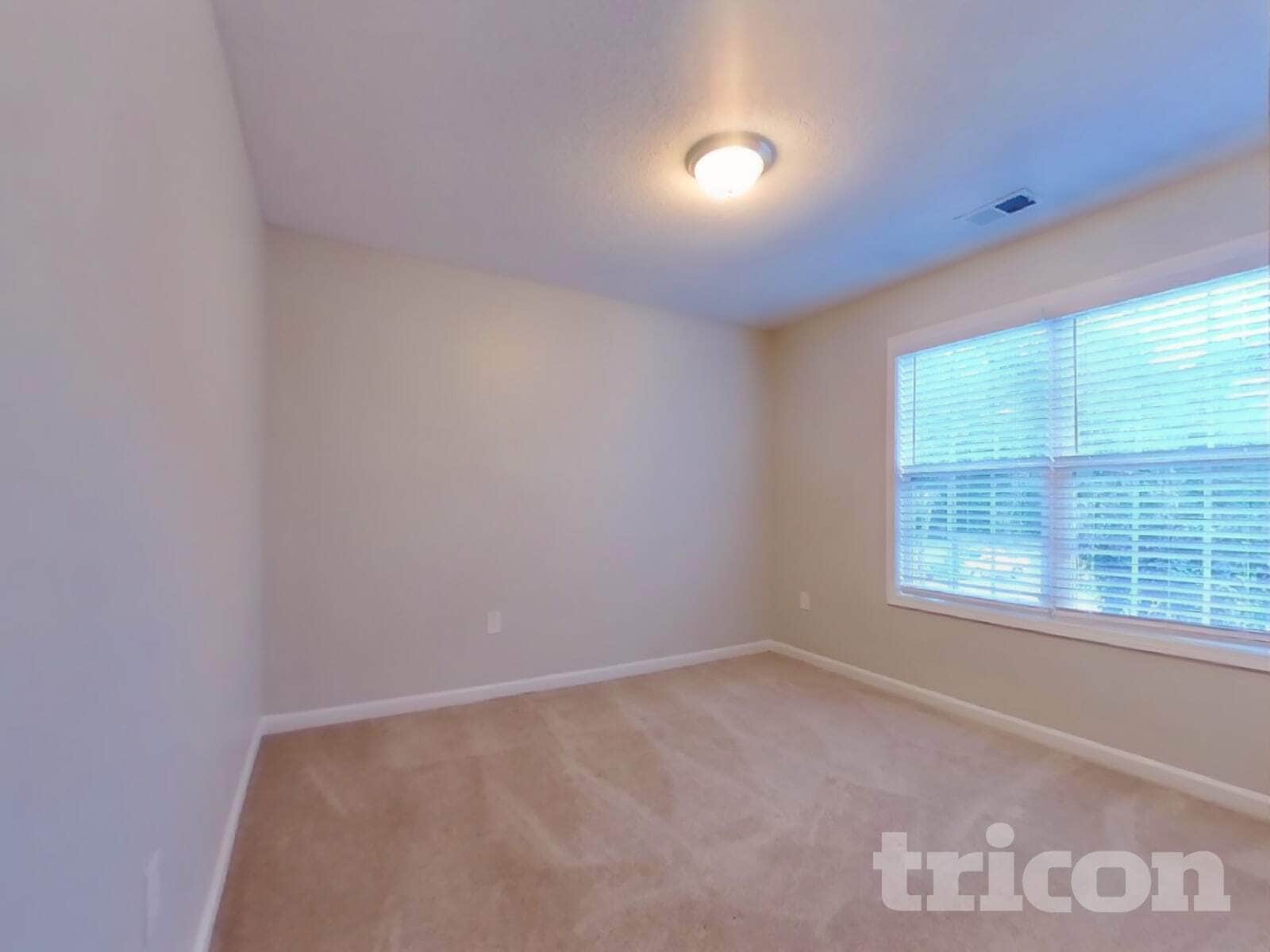 Building Photo - 383 Pleasant Forest Dr