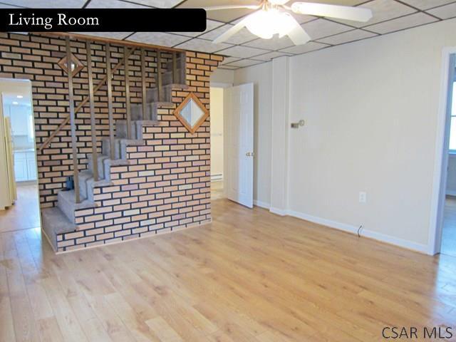 Building Photo - 209 10th St
