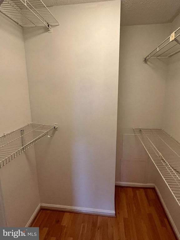 Building Photo - 10101 Grosvenor Pl