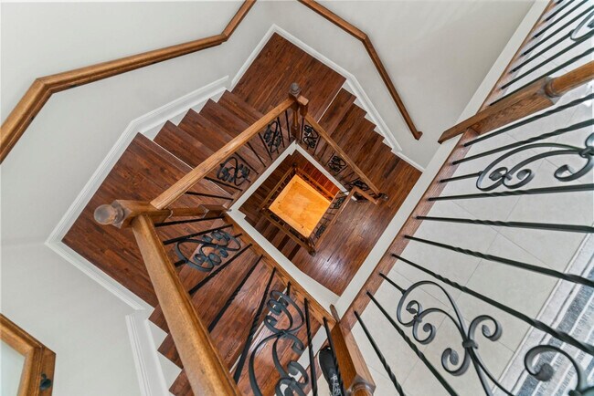 Building Photo - 1849 NE 26th Ave