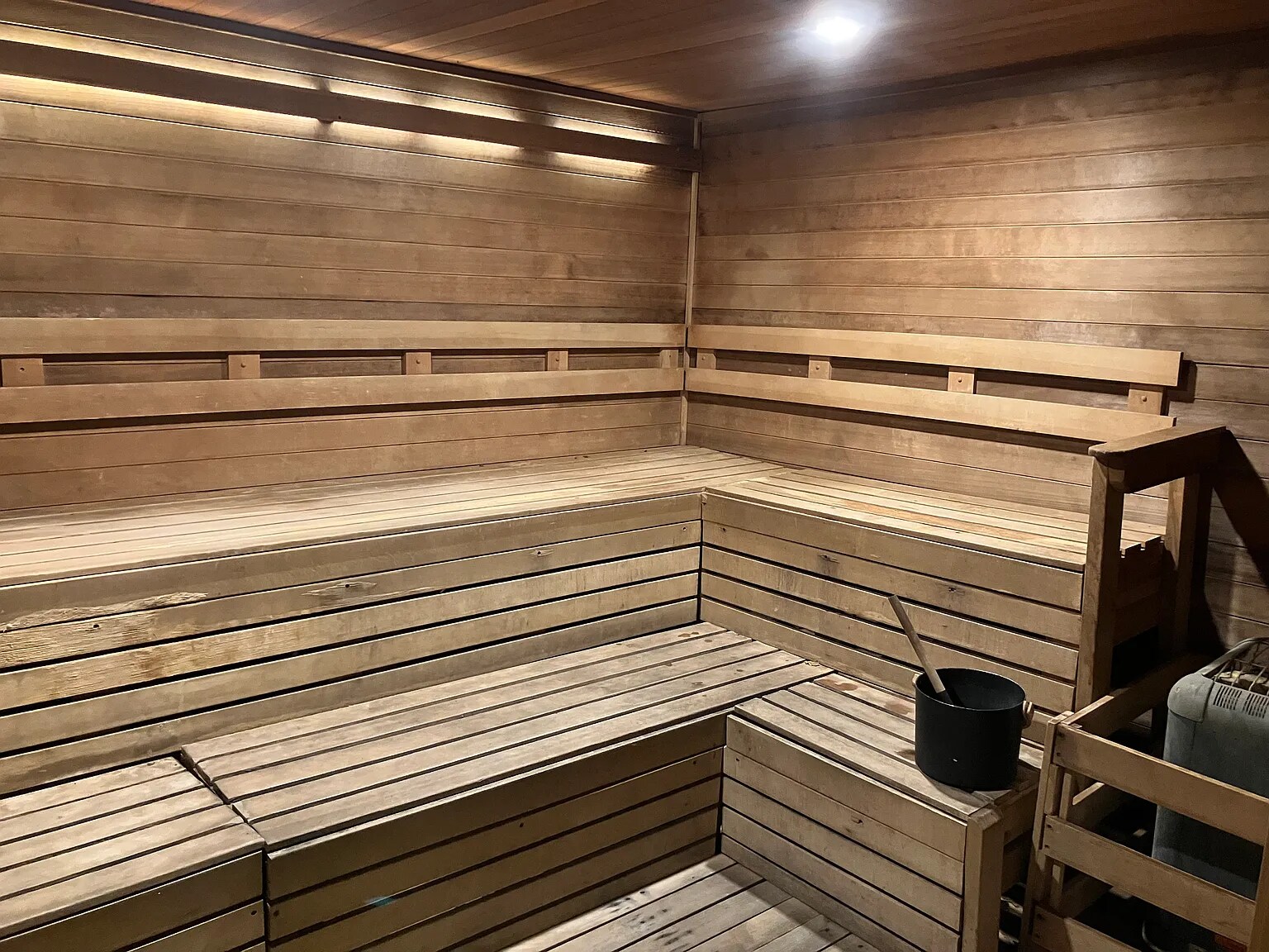 Sauna - 2401 S Ocean Dr