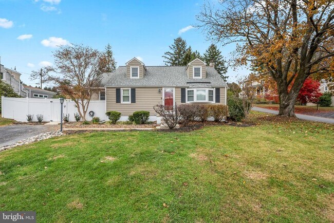 Building Photo - 3 Buttonwood Ave