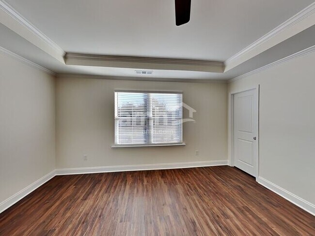 Building Photo - 2068 Williamshire Ln