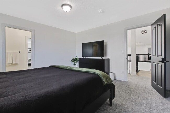 Building Photo - 4611 S Merrivale Pl