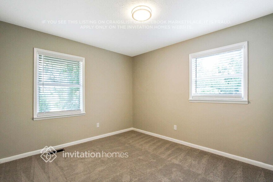 Building Photo - 4560 Birch Ridge Trail