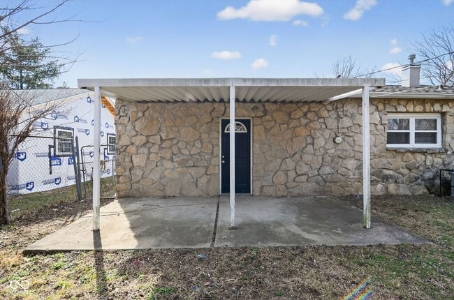 Building Photo - 8724 Montery Rd