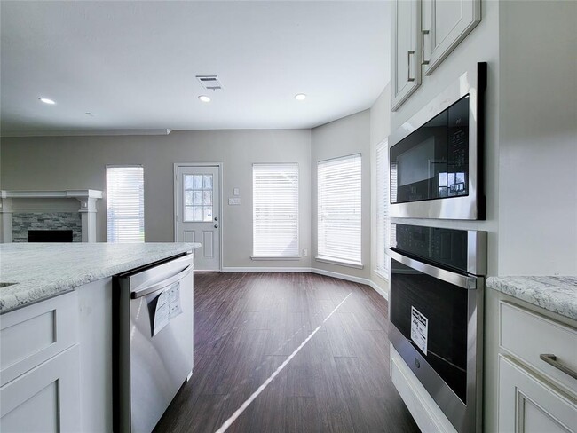 Building Photo - 21007 Bright Lake Bend Ct