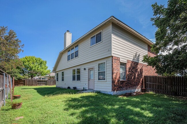 Building Photo - 200 Frontier Cove