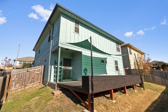 Building Photo - 5804 Loblolly Ln