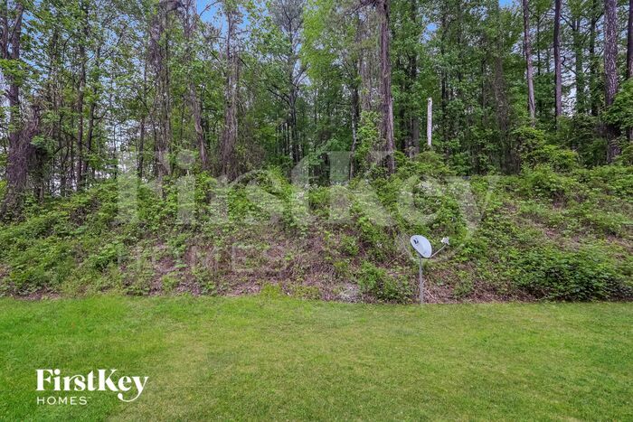 Building Photo - 874 Ivydale Ln SW