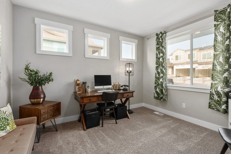 Building Photo - 14367 S Bella Vea Dr
