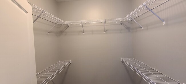 Building Photo - 570 Old US Hwy 70