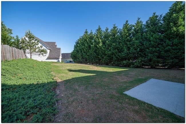 Building Photo - 3832 Roxberry Hill Ln NE