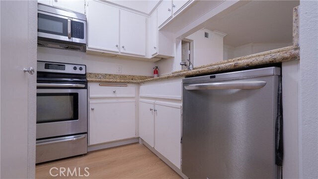 Building Photo - 10655 Lemon Ave