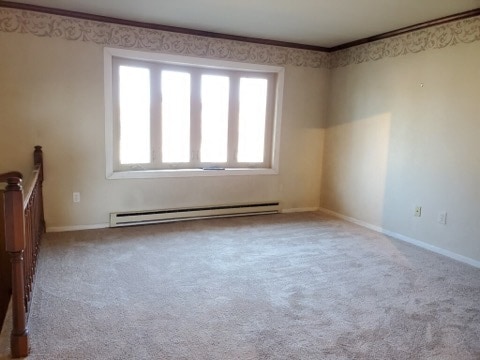 Livingoom - 1566 Thompson Ave