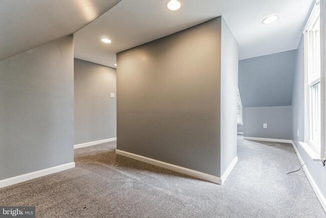 Building Photo - 7820 Craig St