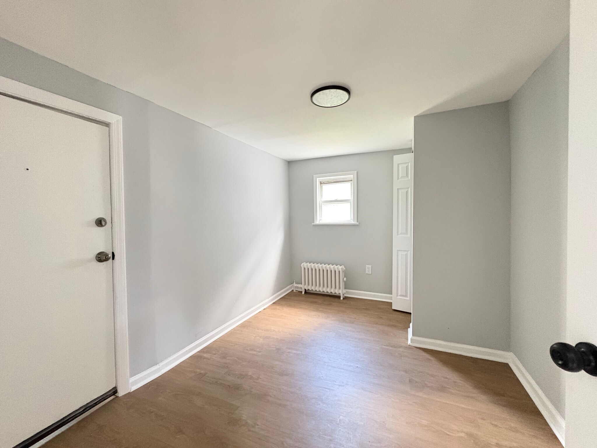 Unit 2 - 448 Springdale Ave