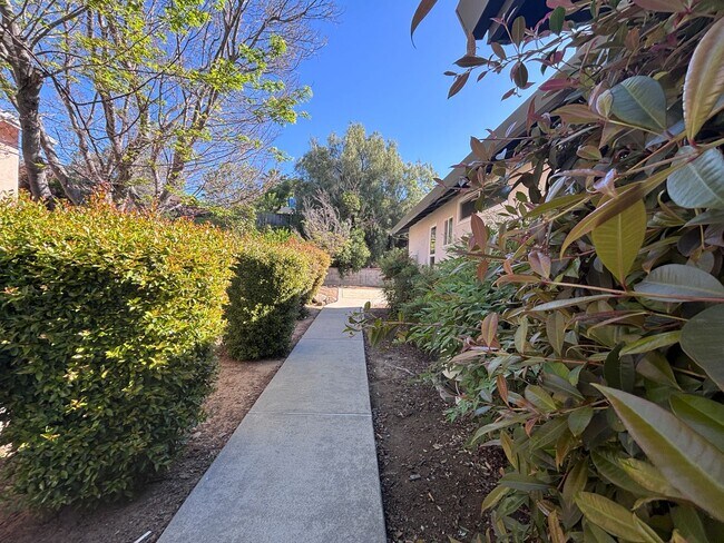 Building Photo - EVERGREEN- Newly Remodeled 3BR/2 BA Home with Spacious Backyard