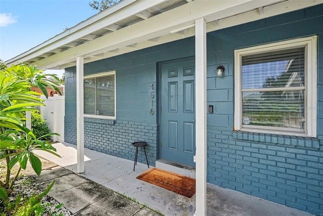 Building Photo - 4516 W Paxton Ave