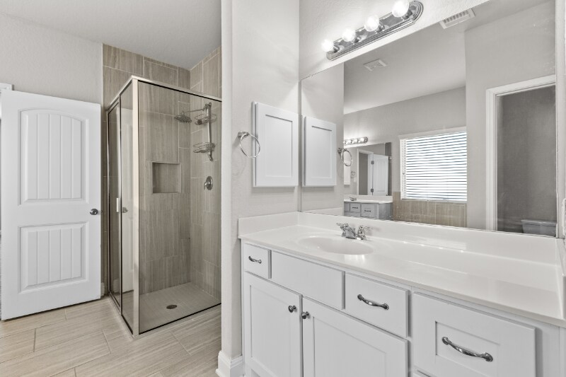Building Photo - 27027 Oleander Chase