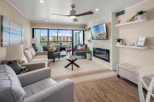 Building Photo - Beautiful 2 Bedroom with a Bay View-Anglers Cove-AVAILABLE FOR ANNUAL TENANT- May 1-2026