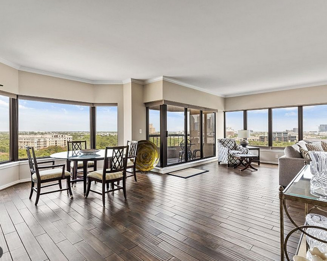 Building Photo - 3030 McKinney-1141