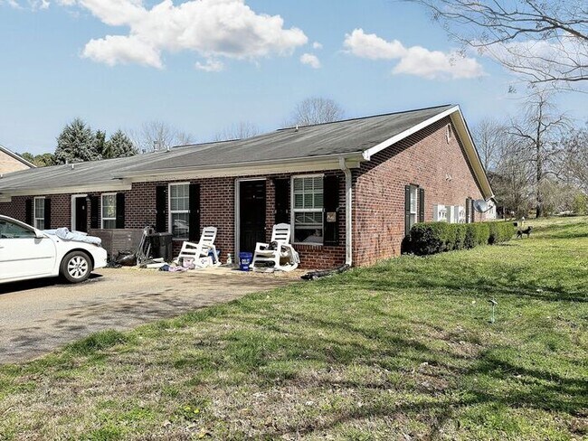 Building Photo - All Electric 1 Bedroom 1 Bathroom in Cartersville