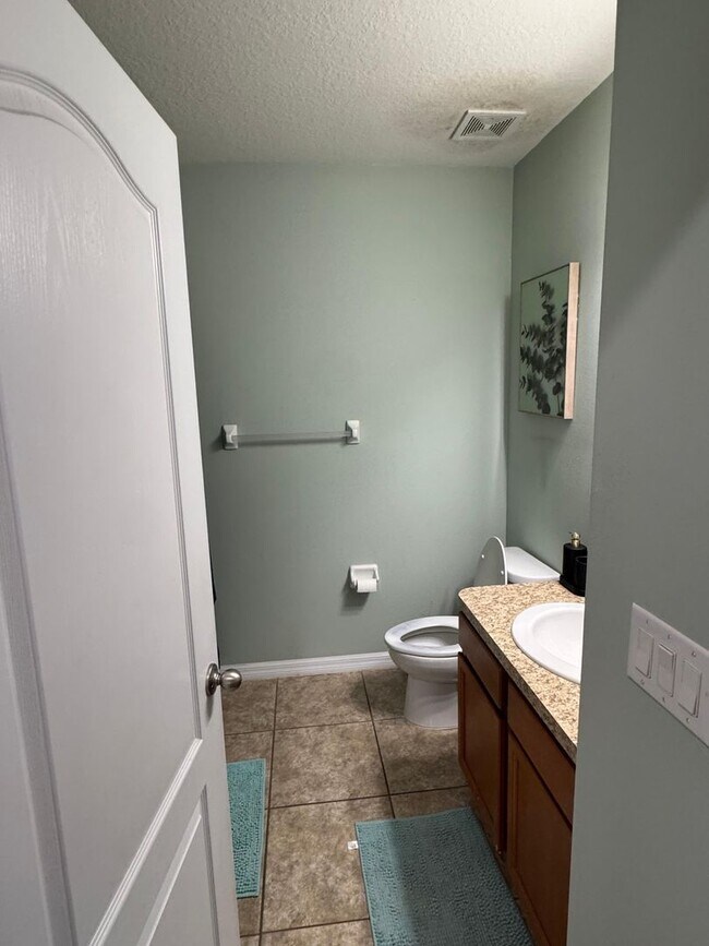 Building Photo - Gated Plant City Gem – Fully Upgraded Home- Resort Style Amenities