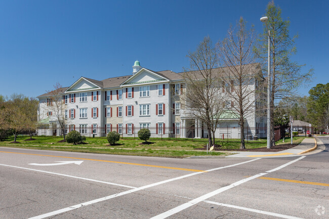 Building Photo - University Apartments at Ettrick