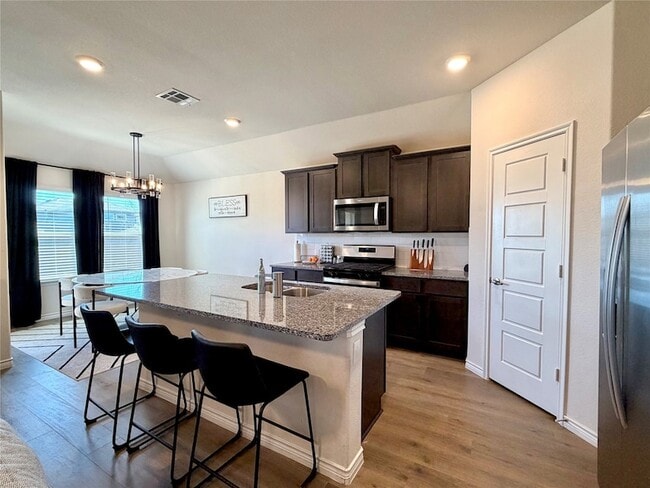 Building Photo - 7416 Raynor Pl