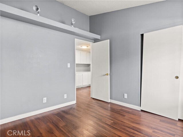 Building Photo - 4604 Pso Hermoso