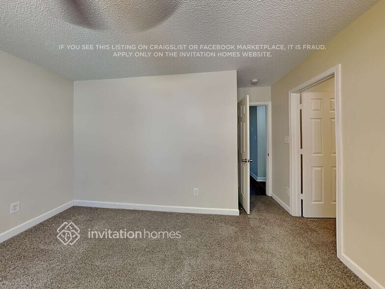 Building Photo - 2108 Genesis Dr