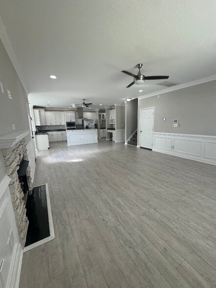Building Photo - 544 Shell Rd