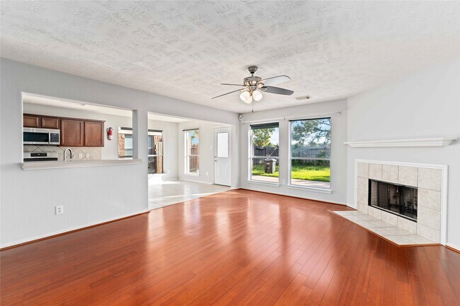 Building Photo - 19914 Shore Meadows Ln