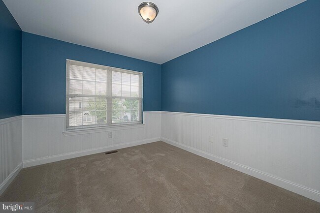 Building Photo - 757 Whitetail Cir