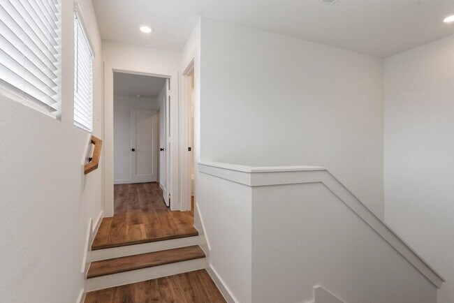 Building Photo - 1789 Peach Creek Dr