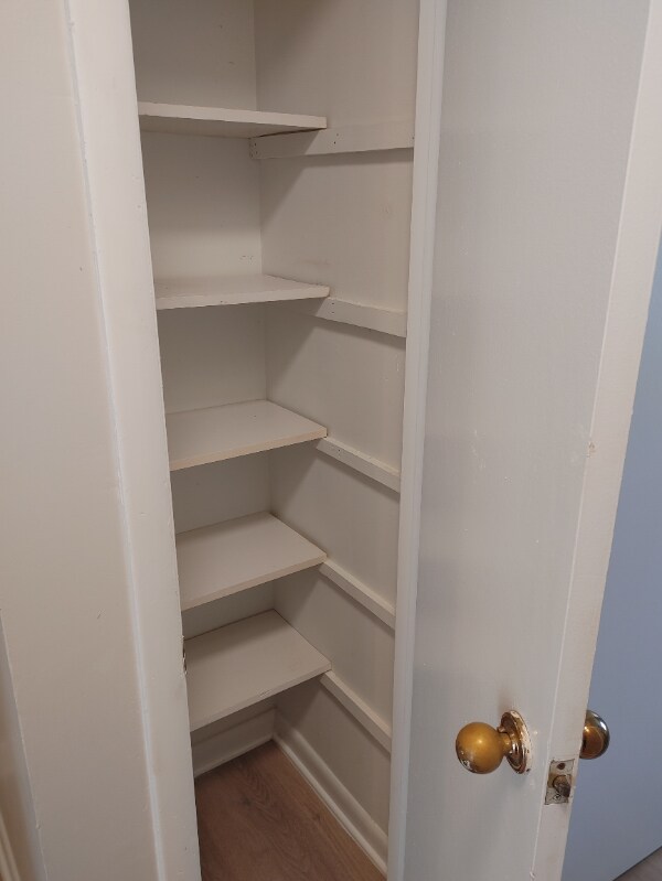 Building Photo - 1511 Medland Rd NW