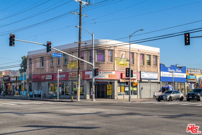 Building Photo - 256 W Florence Ave