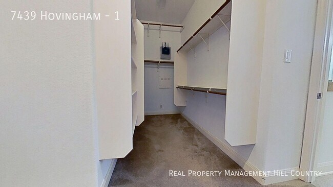 Building Photo - 7439 Hovingham-1