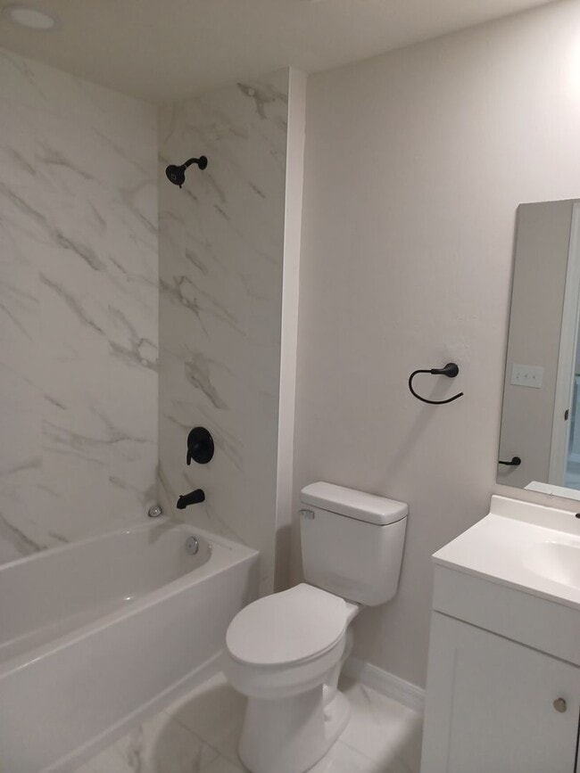 Building Photo - BREAND NEW CONSTRUCTION 3 BR / 2 BA WITH S...