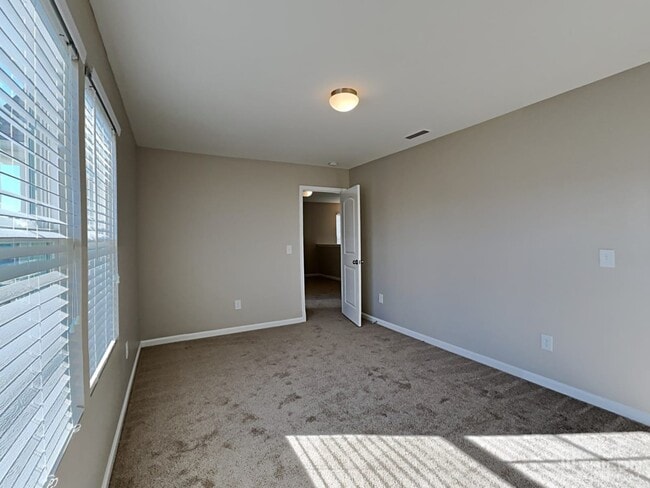 Building Photo - 2211 Osprey Ln